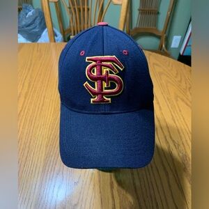 Florida State Seminoles ball cap.